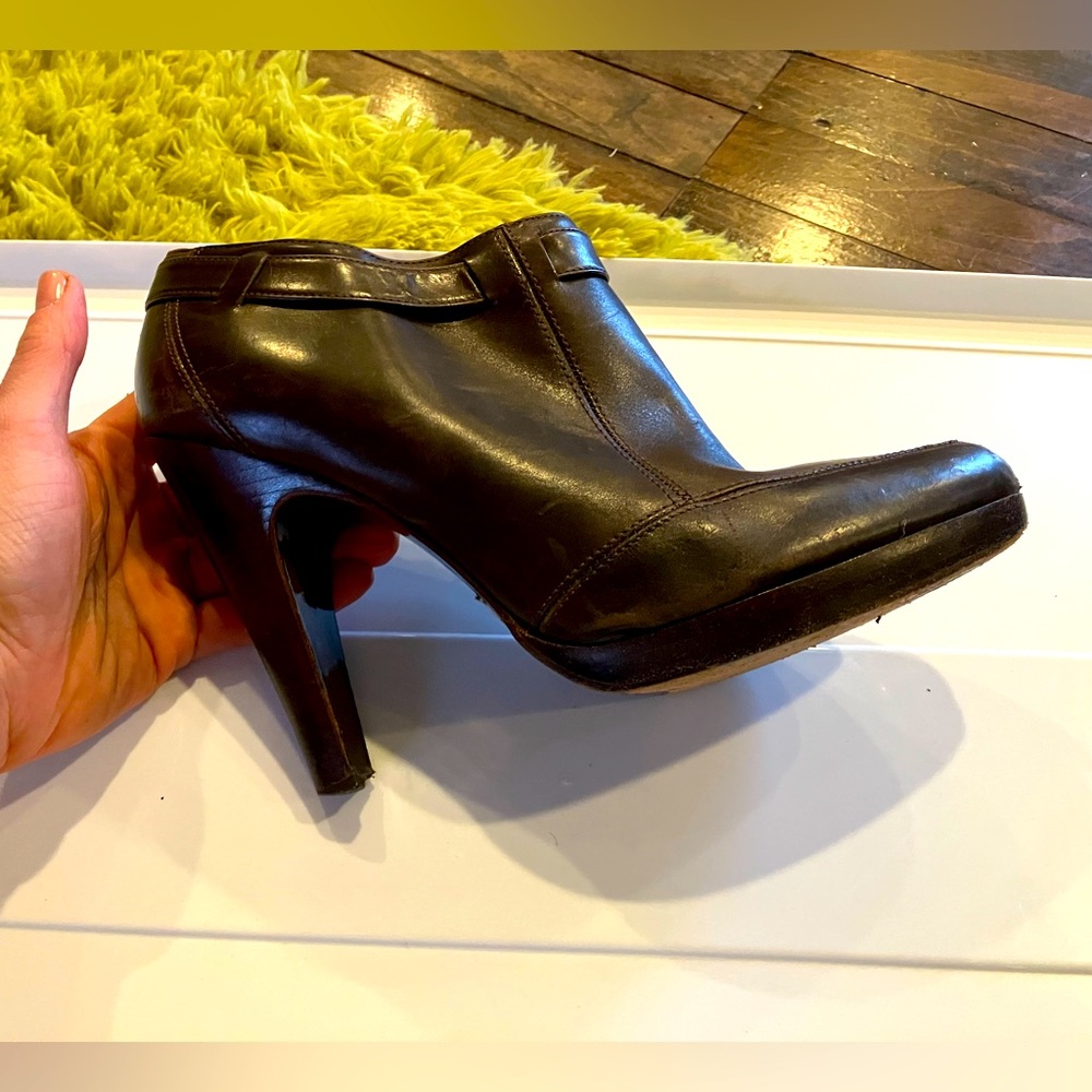 Chocolate brown Anne Klein ankle boots with heel